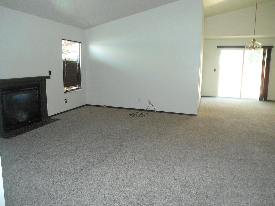 2433 Springland Dr, Sparks, NV 89434 Zillow