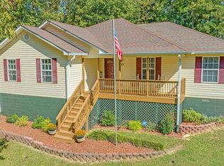 902 Horton Rd W, Fort Payne, AL 35968