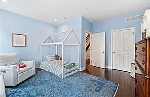 4059 Saint Johns Way — Photo 13