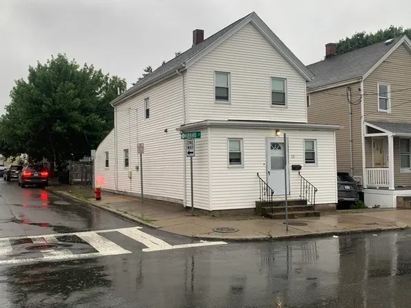 113 Pearl St, Malden, MA 02148