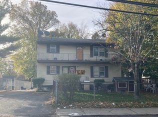 40 Ewing Ave #A-K, Spring Valley, NY 10977