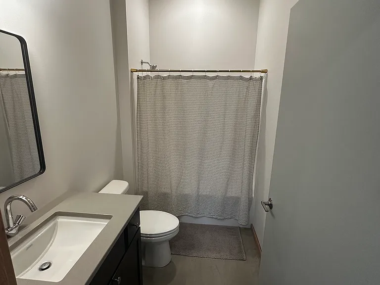 605 S Adams St #302 — Photo 40