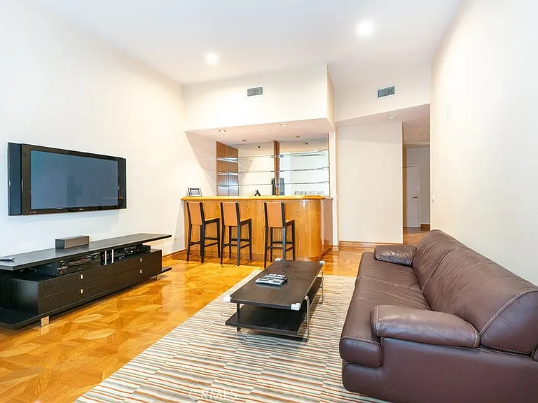 3965 Alta Mesa Dr — Photo 4