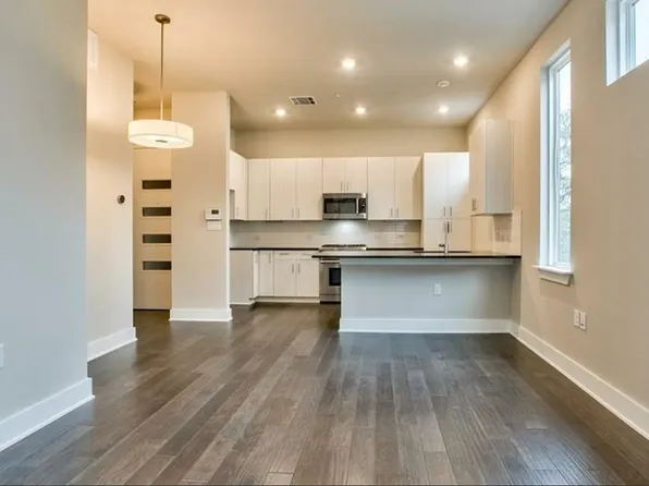 1306 West Ave Unit 207, Austin, TX 78701