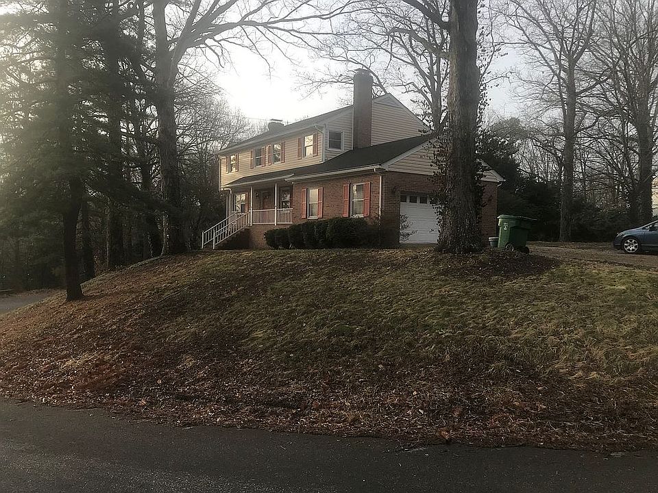 1st image of 4420 Lake Hills Ct