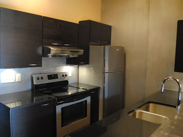 115 S 8th St APT 201, Opelika, AL 36801