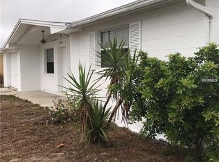 5233 Sparrow Dr, Holiday, FL 34690