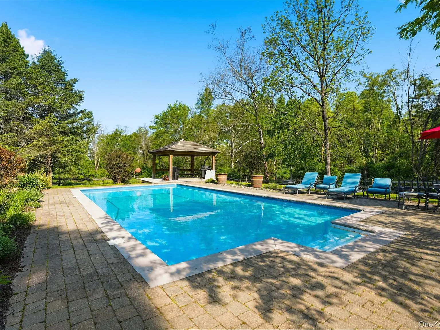 3 bed, 2.5 bath, 2820 sqft, $7,500 — Photo 4