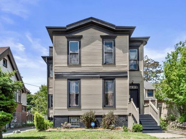 743 North 32nd STREET, Milwaukee, WI 53208