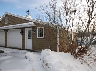 21 Gray Rd, Cumberland, ME 04021