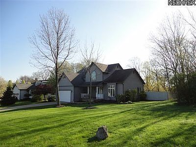 2nd image of 36 Malibu Dr