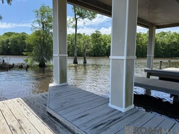 21559 Blue Marlin Dr, Springfield, LA 70462