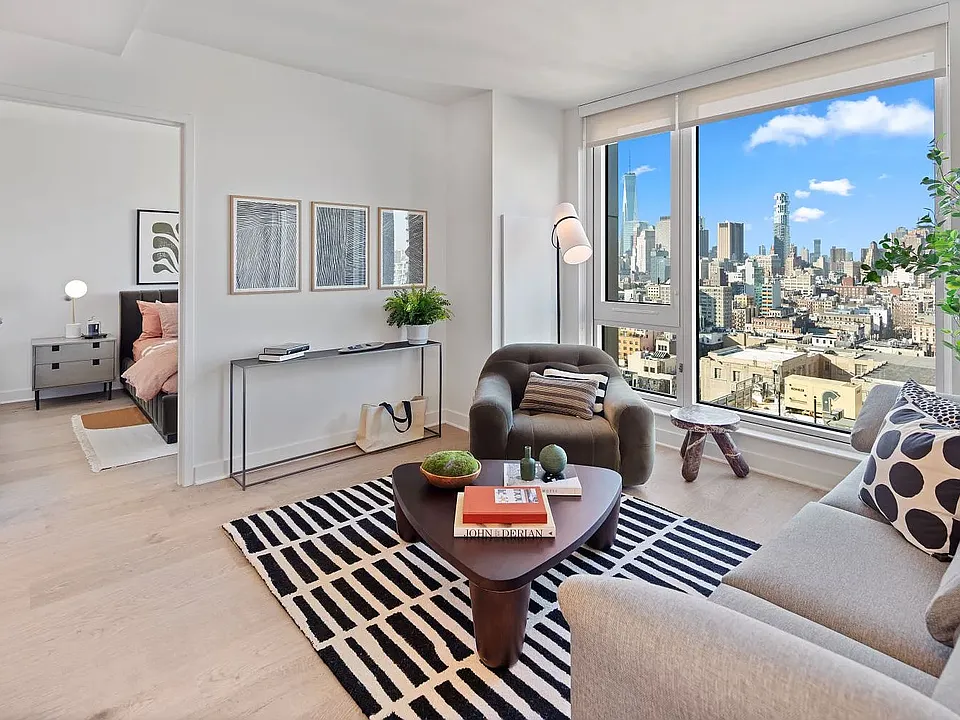 55 Suffolk St #2701