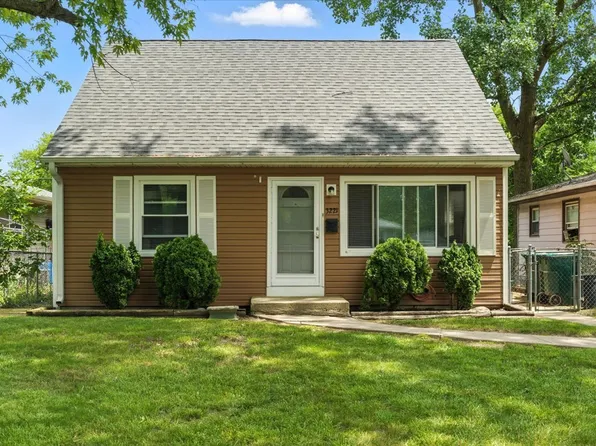 3221 Gideon Ave, Zion, IL 60099