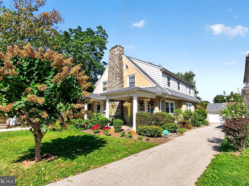 1st image of 427 Tregaron Rd