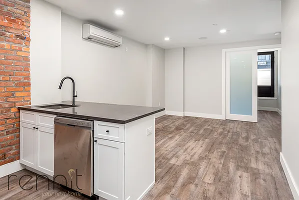 Rented by Rennit Inc. | media 2