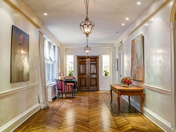 3rd image of 1021 Park Ave #3C