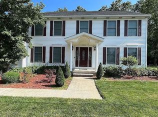 32883 Fox Chappel Ln, Avon Lake, OH 44012