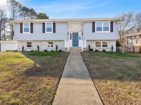 6933 Love Ln, Hixson, TN 37343