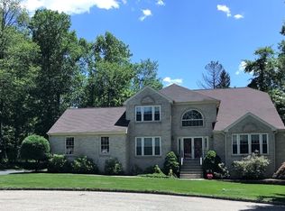 16 Heather Ct, Rockaway, NJ 07866