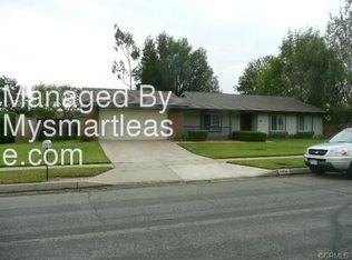 2454 N Apple Ave, Rialto, CA 92377