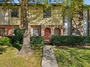 1448 Silverpines Rd #1448, Houston, TX 77062