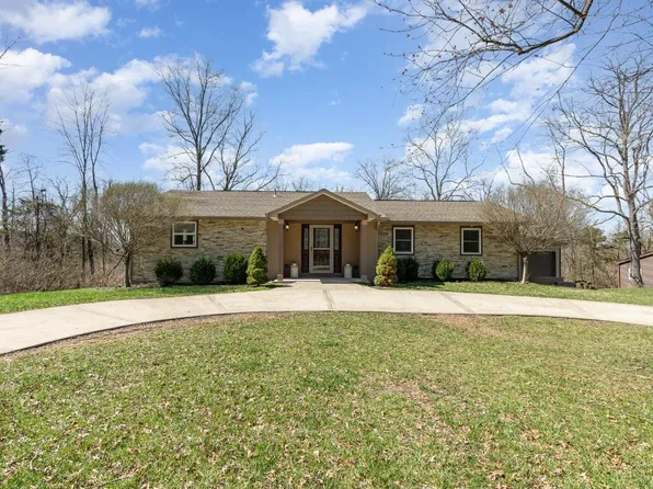 2531 Thicket Dr, Bethel, OH 45106