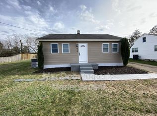 210 Jett Dr, Fredericksburg, VA 22405