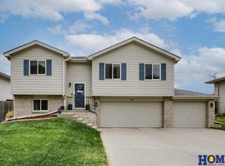 1801 SW 27th St, Lincoln, NE 68522