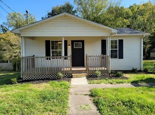 1225 S Irvine Rd, Irvine, KY 40336