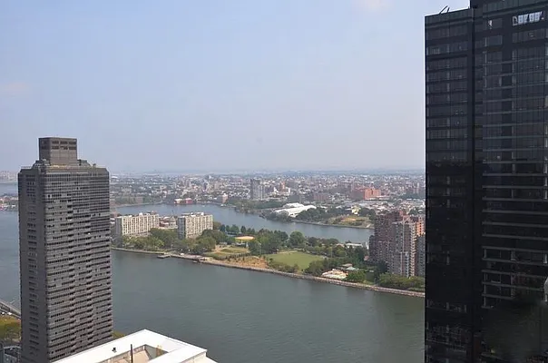 Rented by Level Group | media 17