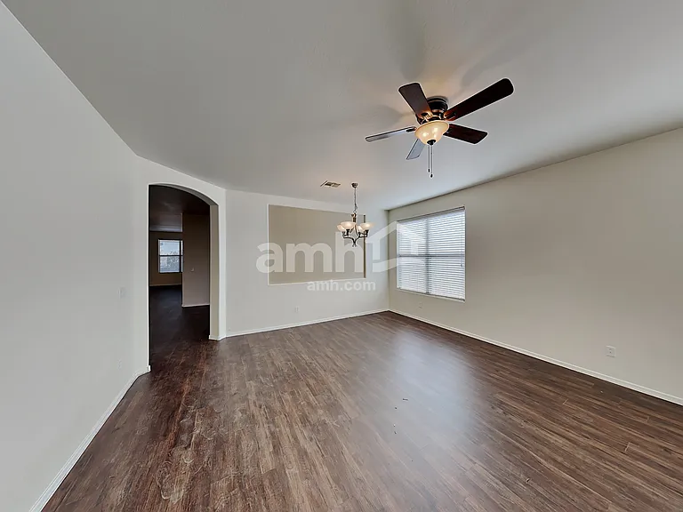 2363 E Omega Dr — Photo 11