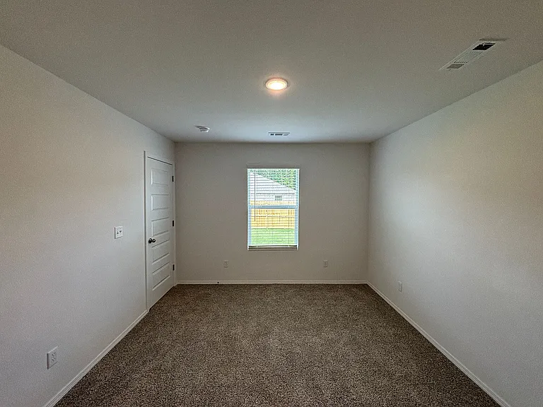 145 Stone Canyon Dr — Photo 5