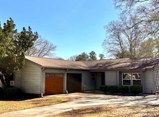 204 Aspen Cir, Dothan, AL 36303