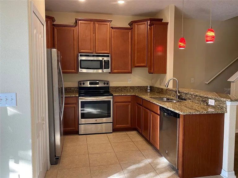 11903 Greengate Dr — Photo 16