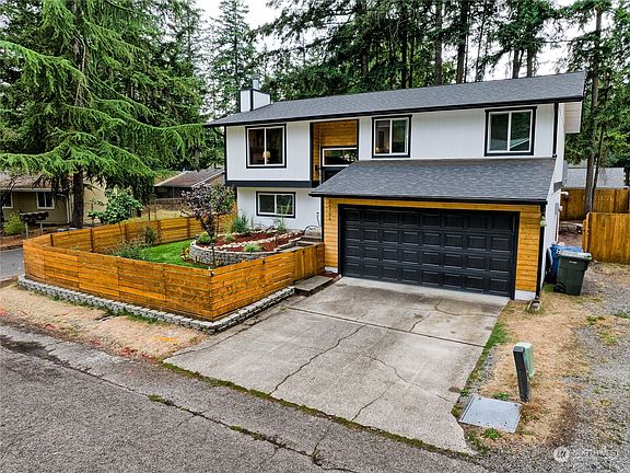 3rd image of 26506 187th Avenue SE