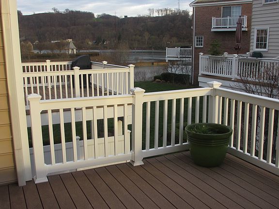 3rd image of 119 Chapel Harbor Dr