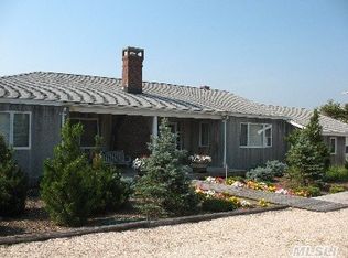 514 Dune Rd, Westhampton Beach, NY 11977