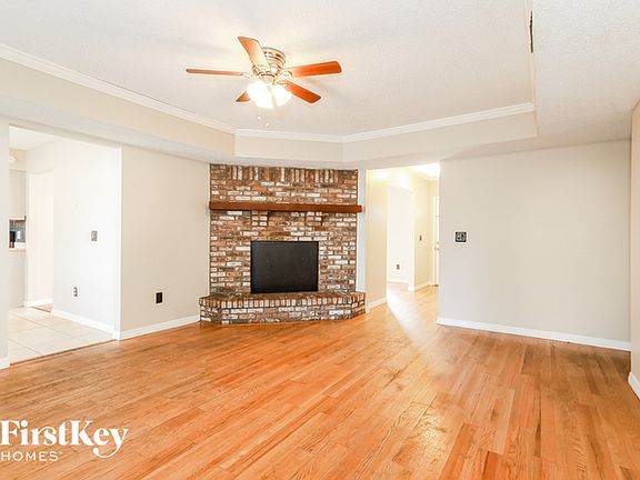 4th image of 816 Hardwood St