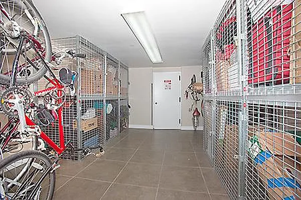 Sold by Park River | media 16