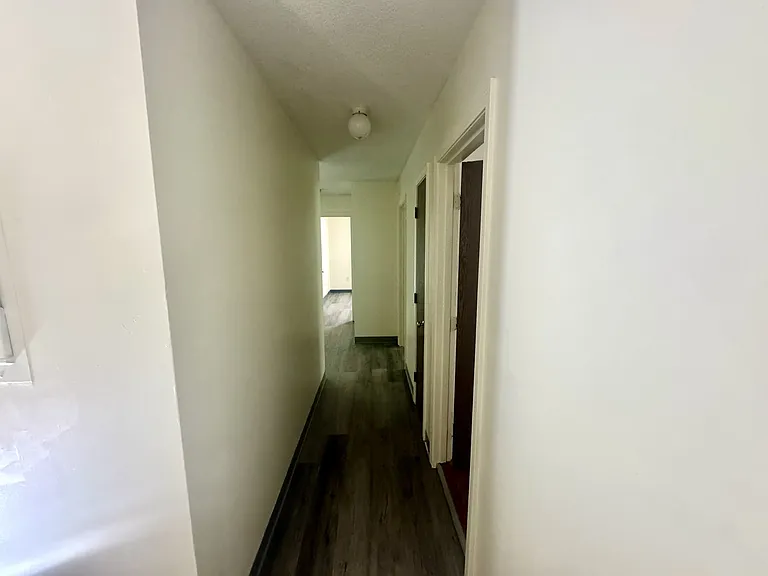 27 Maple Ave #1 — Photo 16