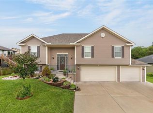1714 Brooke Ct, Kearney, MO 64060