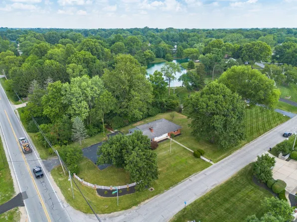 6016 Cherry Hill Dr, Columbus, OH 43213