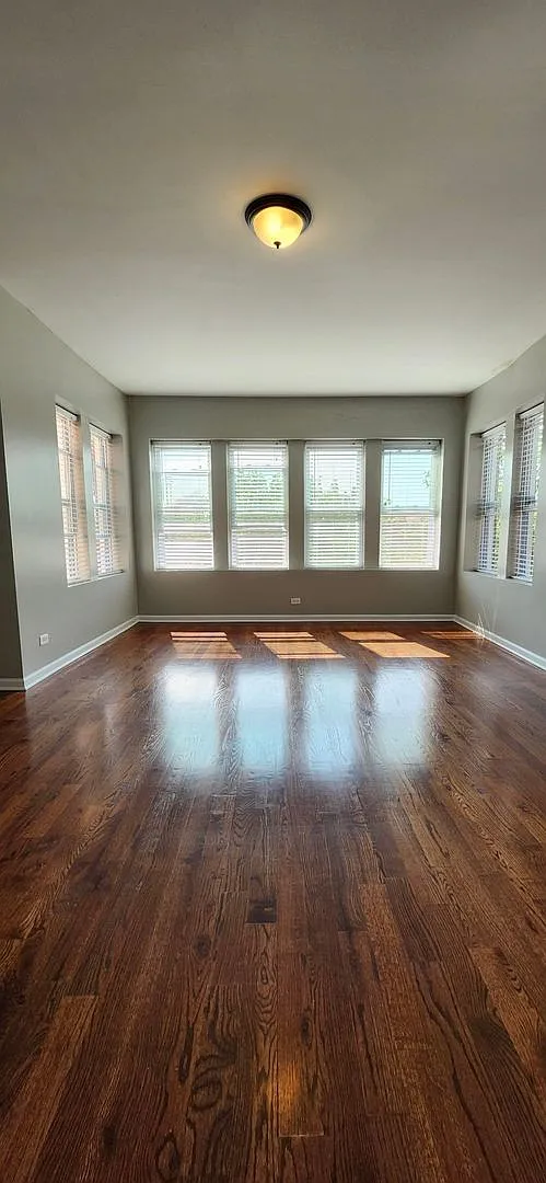 4633 Lawndale ALB — Photo 4