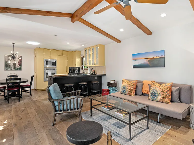 411 Orilla Del Mar Dr — Photo 2