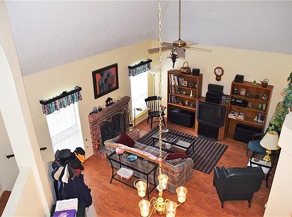 2nd image of 1766 Circle Creek Dr