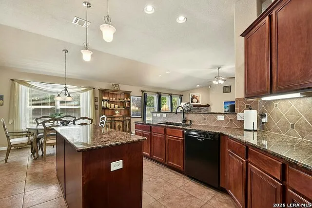 20506 Ashmont — Photo 15
