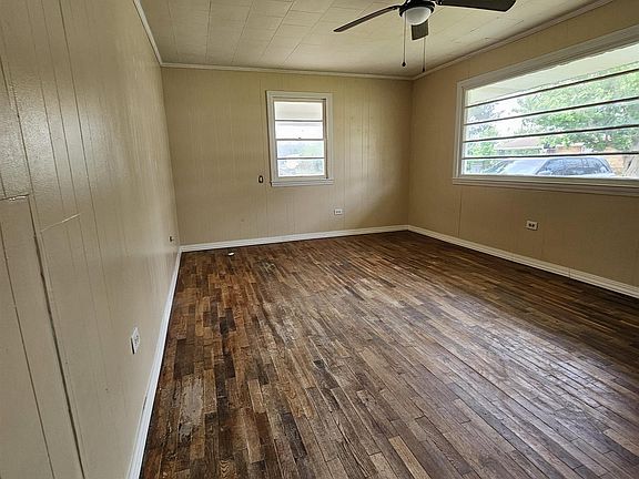5th image of 305 S 17th Ave
