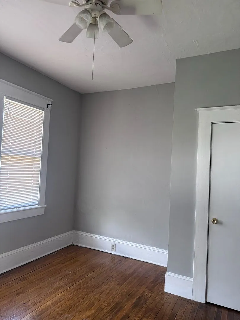 4 bedroom, 3 bath house for rent in the grid — Photo 2