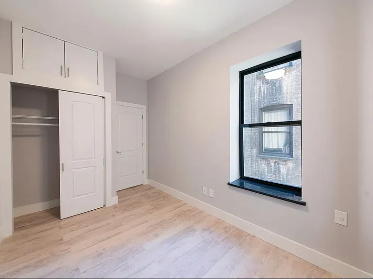 100 W 139th St #15 — Photo 5